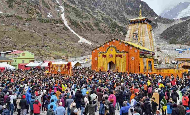 केदारनाथ धाम 2025: कपाट खुले, देखें बाबा केदार के पहले दर्शन की भव्य तस्वीरें - 7C News केदारनाथ